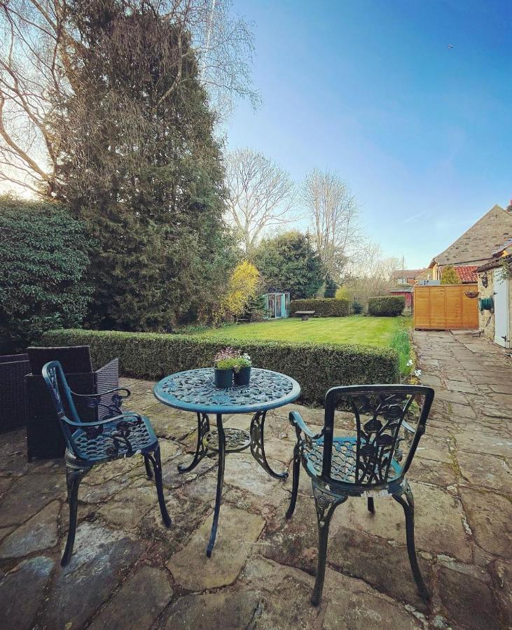 Burnley House Bed & Breakfast Hutton le Hole Exteriör bild